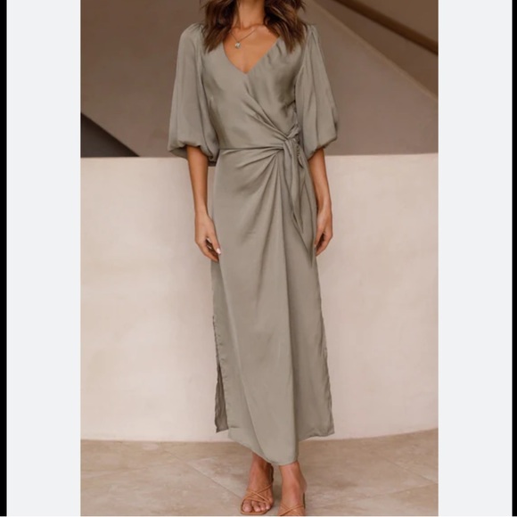 Billy J Meilani Dress - Picture 1 of 5